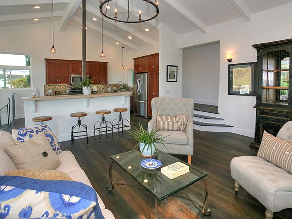2nd image of 2875 Vista Elevada