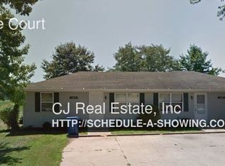 18907 E Tepee Ct, Independence, MO 64056