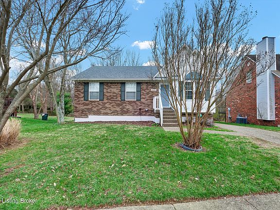 2nd image of 8814 Astrid Ave