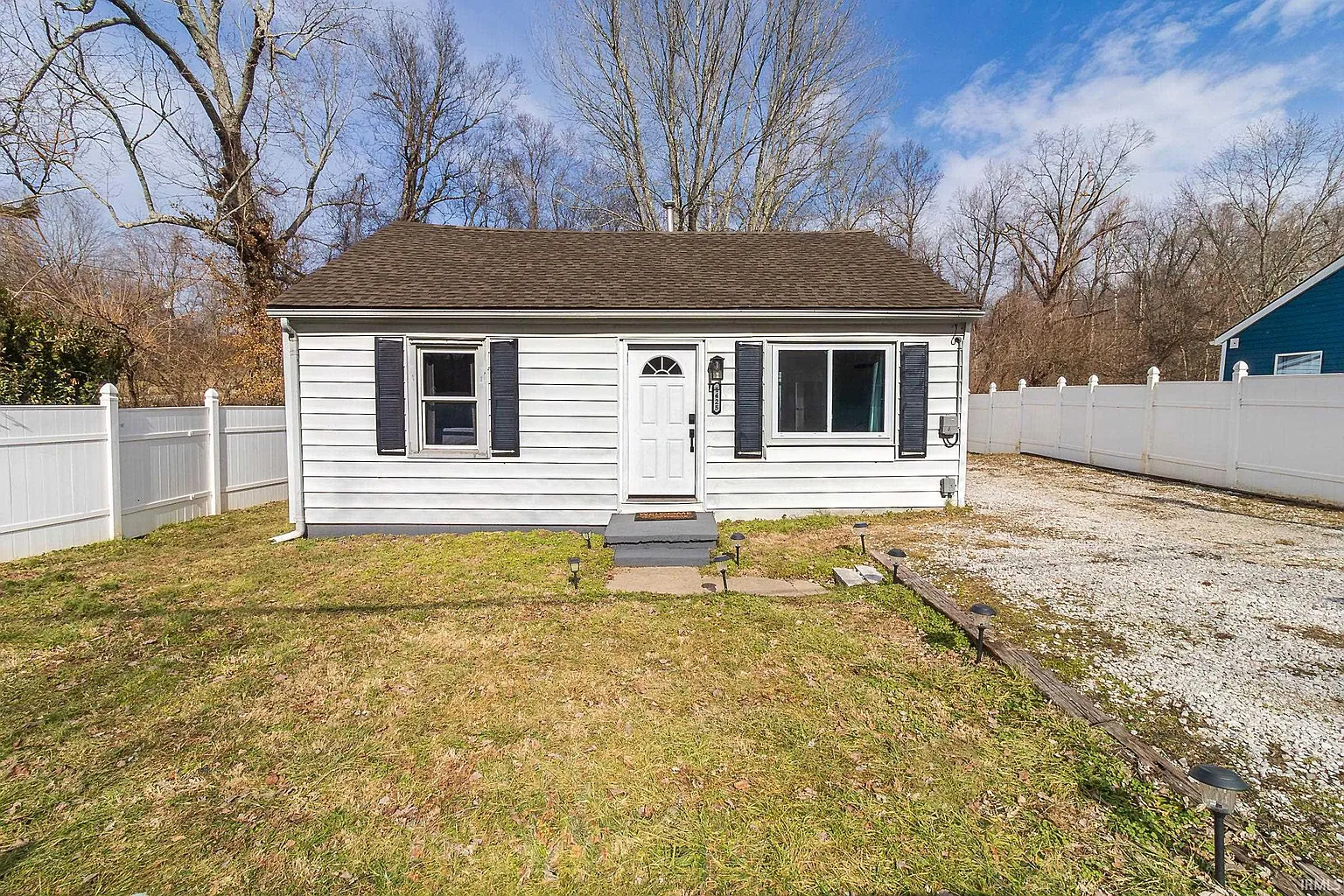 1425 Wimberg Rd photo 1