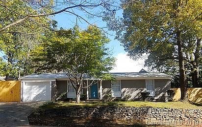 2nd image of 1504 Orleans Ave