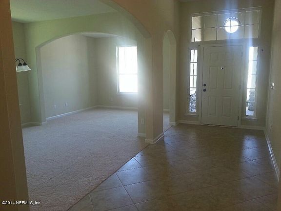121 foyer flex room dining room