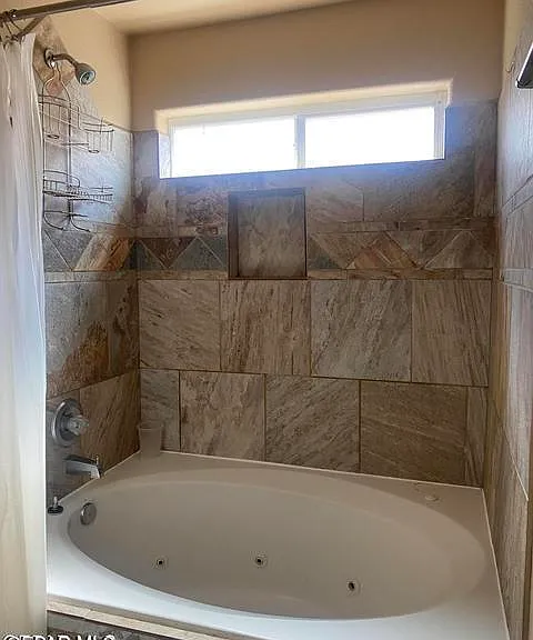 7732 Maple Landing Ct — Photo 12