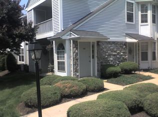 202 Mews Dr, Sellersville, PA 18960
