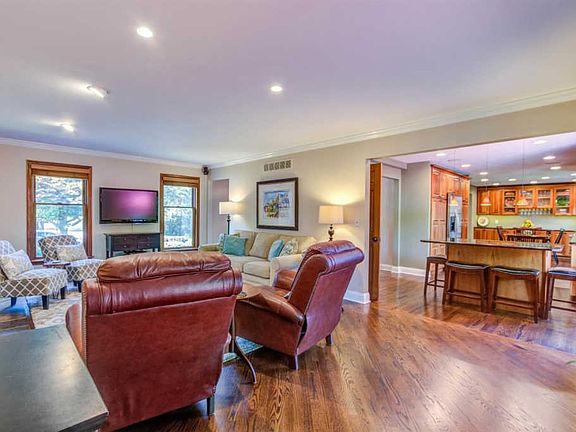 3rd image of 3862 Blackwood Ct