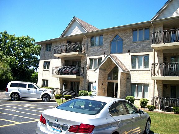 2nd image of 5150 Shadow Creek Dr Unit 1