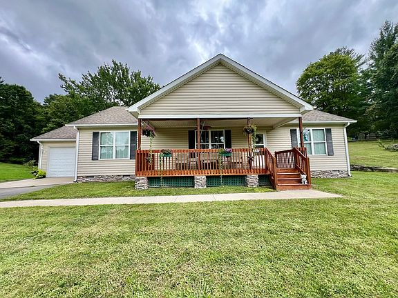 4th image of 231 Lakeview Dr