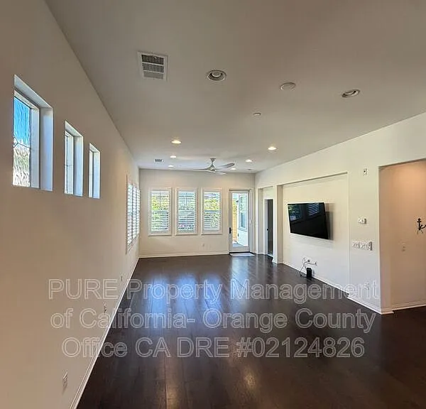 15 Galan St — Photo 5