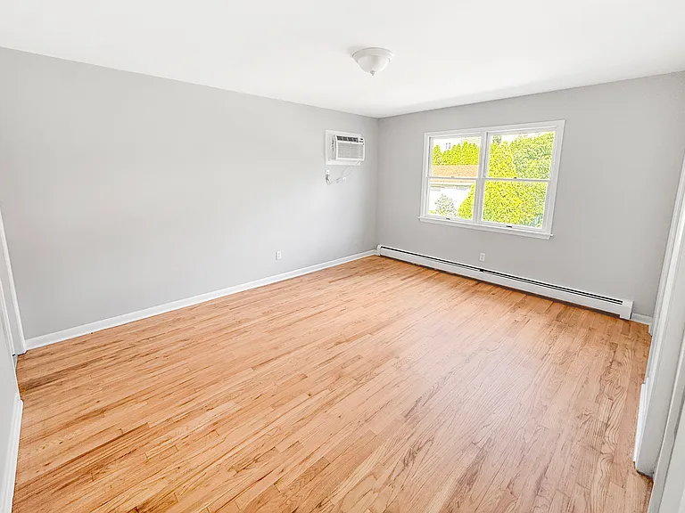 174 Maple St #3 — Photo 23