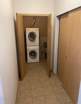 2nd image of 508 Darby Dr Unit 105