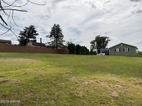 5th image of 311 Princeton Avenue Ext