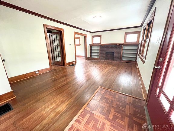 3rd image of 226 Kenilworth Ave