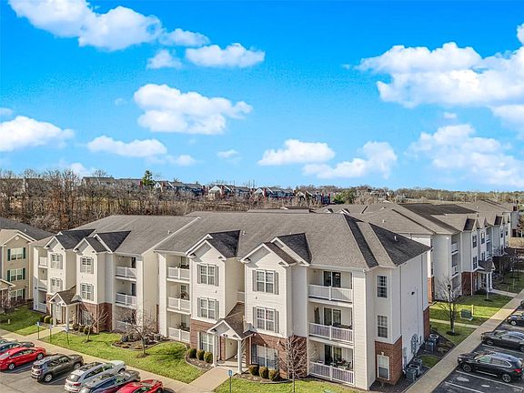 4th image of 25 Kassebaum Ln APT 306