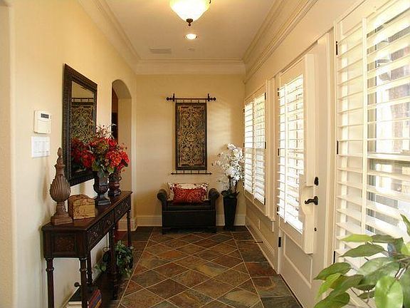 4th image of 5329 Lochwood Cir