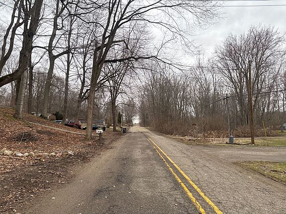 4th image of 31337 Baseline Rd