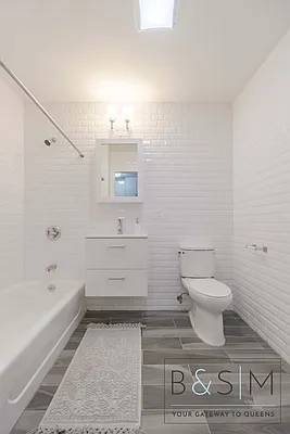 Rented by Mirador Real Estate | media 9