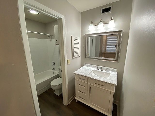 1st image of 220 Doucet Rd APT 232