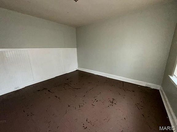 3rd image of 6342 Lena Ave