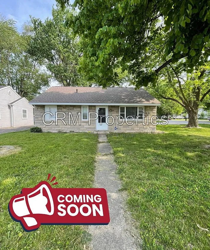 4 bed, 1.0 bath, 975 sqft, $1,200 — Photo 1