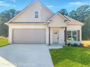 5245 University Gardens Dr, Cottondale, AL