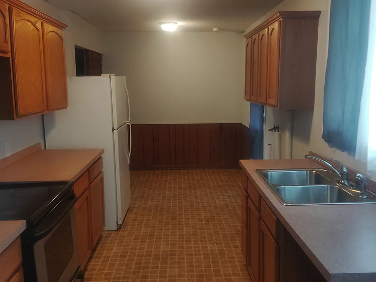 1524 SW Clontarf St — Photo 7