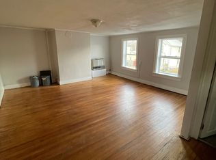 481-483 3rd Ave #2, Troy, NY 12182