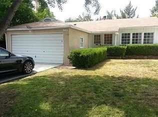 15740 Morrison St, Encino, CA 91436