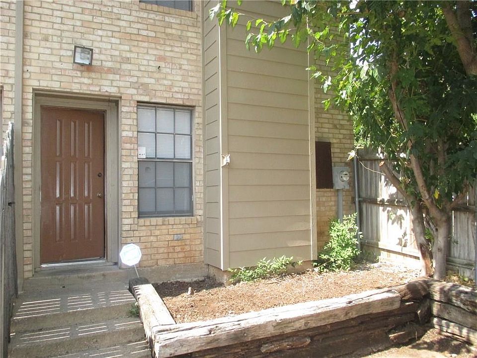 1st image of 7401 Kingswood Dr