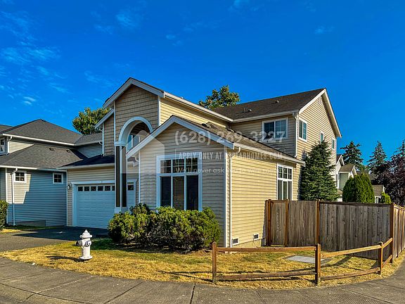 2nd image of 7805 NE 198th St