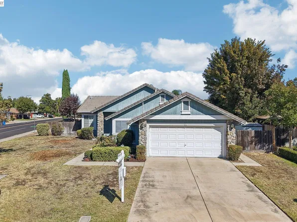 787 Chenin Blanc Dr, Manteca, CA 95337