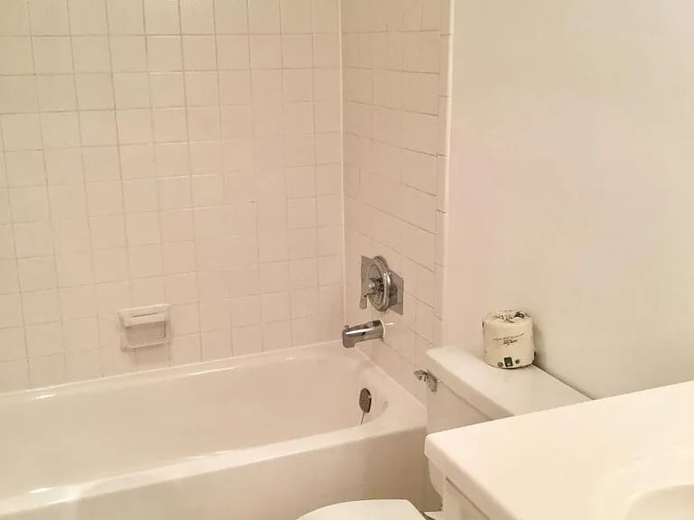 1301 20th St NW #217 — Photo 7