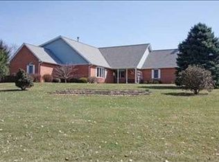 9411 N 1600 East Rd, Bloomington, IL 61705