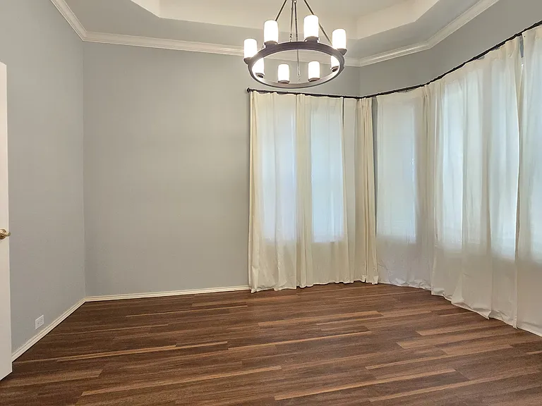 2421 Micarta Dr — Photo 3