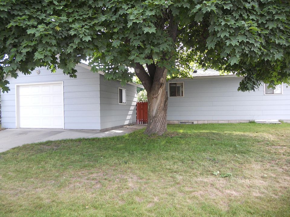 2nd image of 1332 Toole Ave