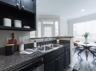 5454 Newcastle St APT 1131, Houston, TX 77081