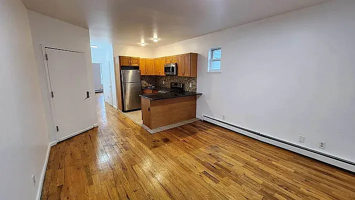 Rented by Jason A Moore, LREB | media 8