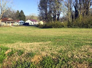 Walnut St, Madisonville, TN 37354