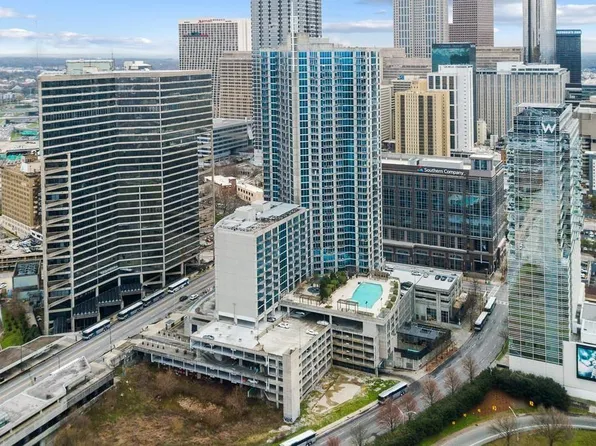 400 W Peachtree St NW Unit 3306, Atlanta, GA 30308