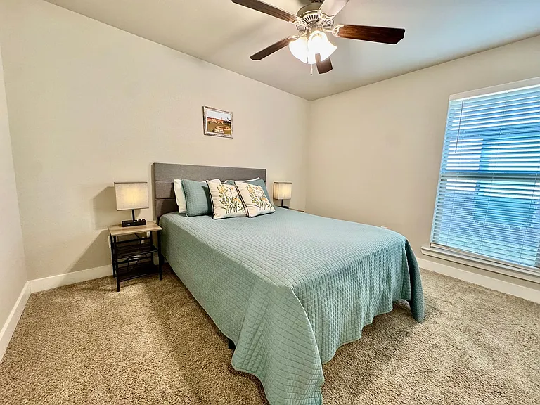 3108 Urbana Ave — Photo 14