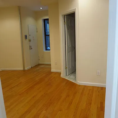 Rented by City & Suburban | media 20