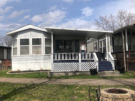 2nd image of 10001 E Goodall Rd #271