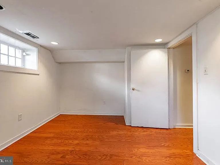 3510 Lancaster Ave #1B — Photo 6