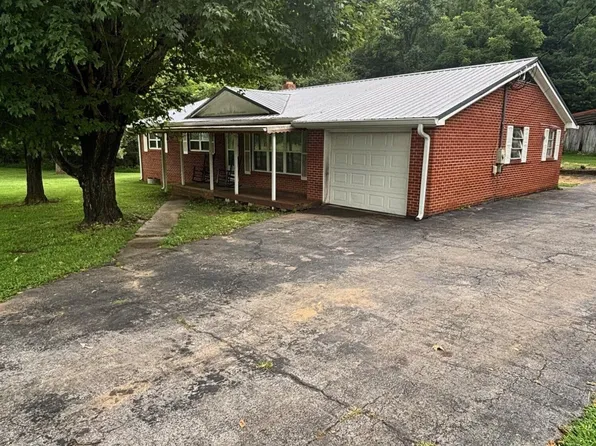 2462 McBride Rd, Morristown, TN 37814