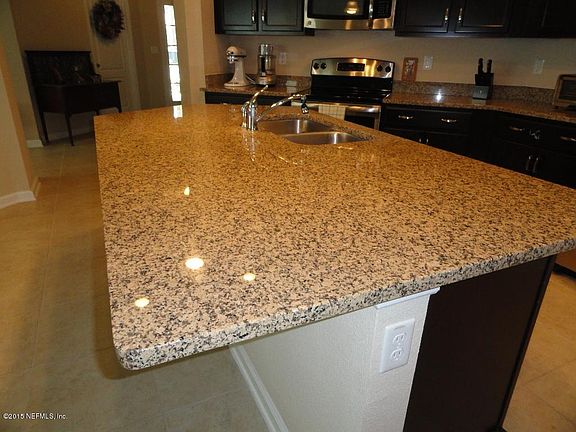 5th image of 4609 Maple Lakes Dr