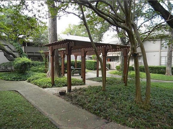 Bbbq area gazebo
