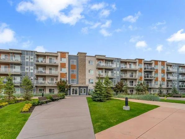 370 E Harvest Hills Cmn NE #108, Calgary, AB T3K 2M7