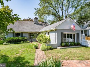 7940 Bolling Dr, Alexandria, VA 22308