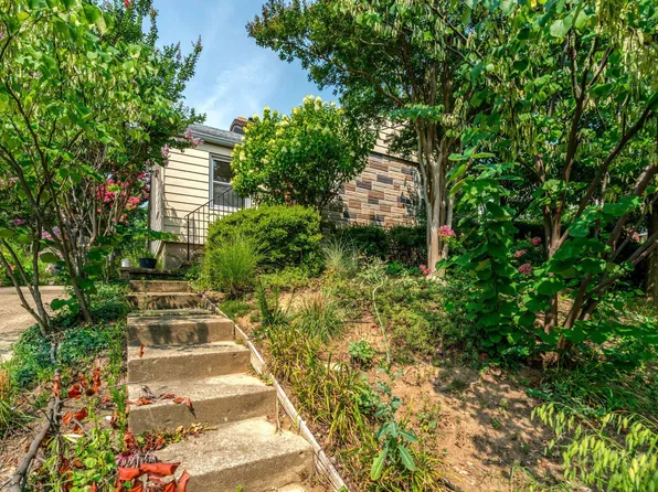1208 S Frederick St, Arlington, VA 22204