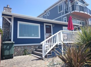 3404 Beach Dr SW, Seattle, WA 98116