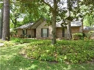 6622 Blue Hills Rd, Houston, TX 77069